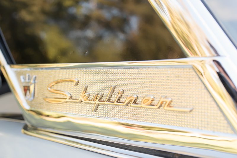 1957 Ford Fairlane 500 Skyliner